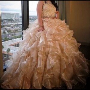 Champagne Quinceañera Dress 4-Piece Size:14